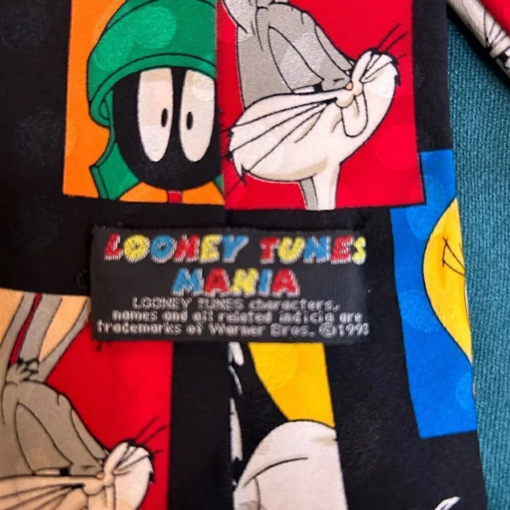 Warner Bros. Looney Tunes Mania tie